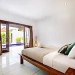 Stunning 2Br Villa Tillie In The Heart Of Seminyak